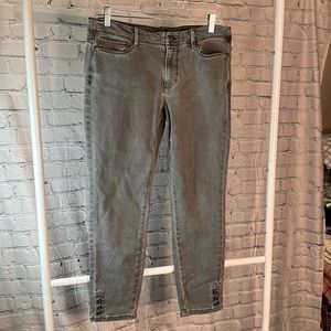 J. Jill Authentic Fit Slim Ankle jeans - Size 10P EUC